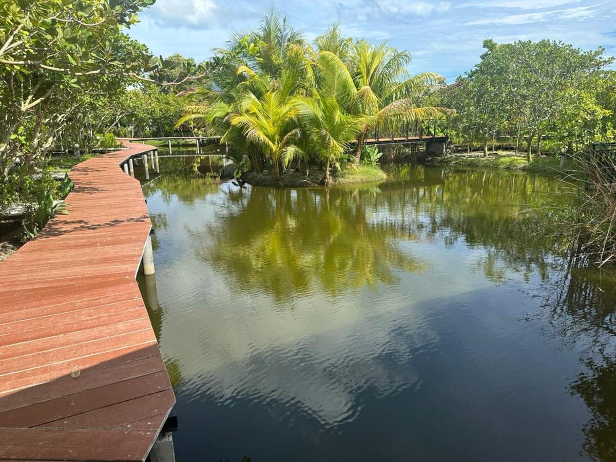 The Beatles Lagoon Chalong Ngoại thất bức ảnh